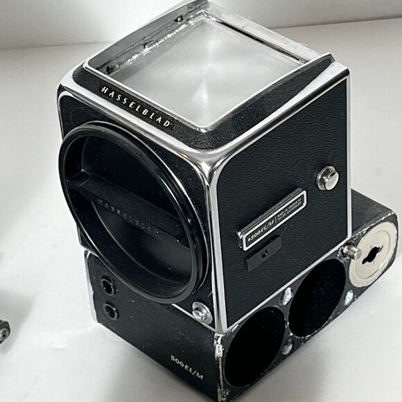 Hasselblad Camera Accessory Lot - Picture 2 of 16